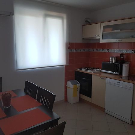 Apartment Roma Kaštela エクステリア 写真